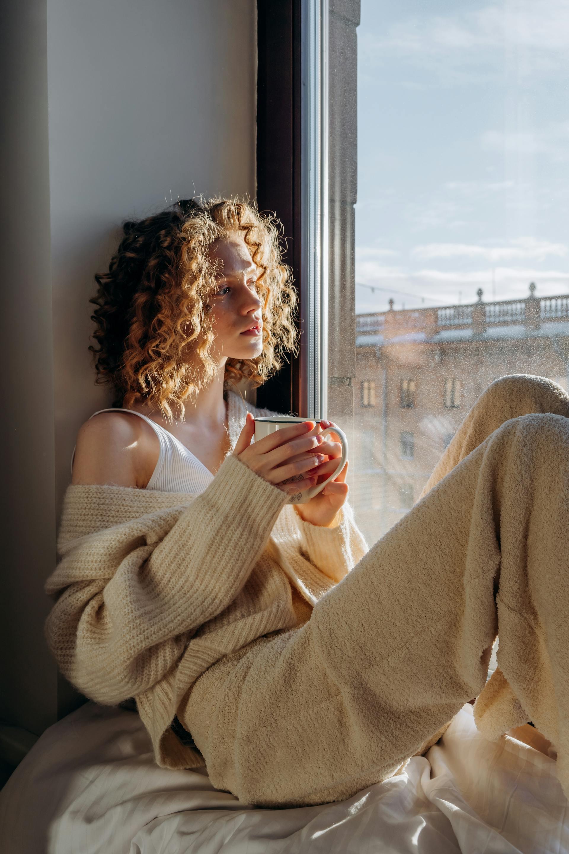 My Morning Routine as a Creative Woman: Rituals That Ground and Inspire Me Daily